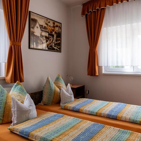 Magdalena Apartmanhaz 凯斯特海伊 外观 照片